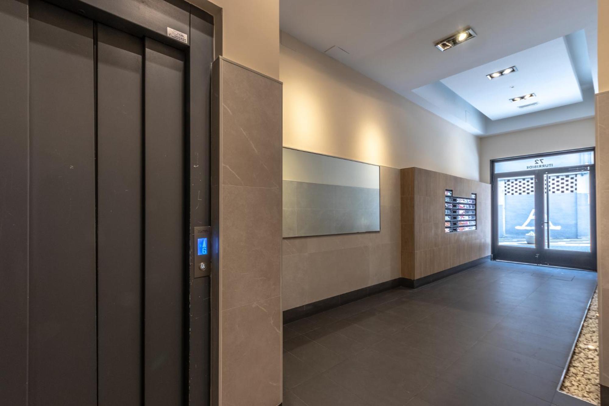 Inside Old Town By Eba Homes Bilbao Buitenkant foto