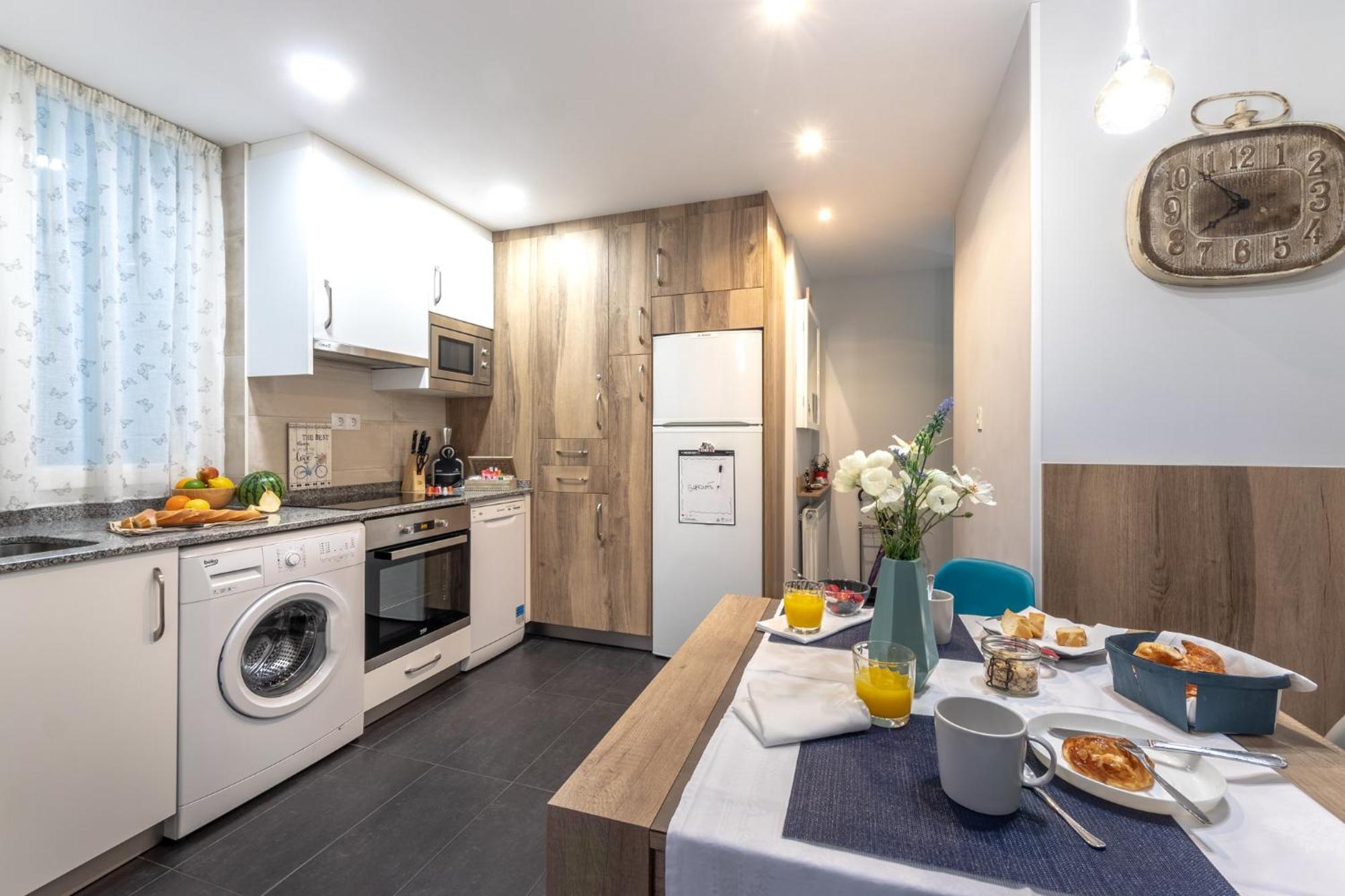 Inside Old Town By Eba Homes Bilbao Buitenkant foto